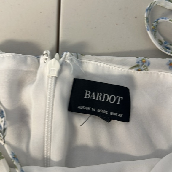 Bardot Ditsy Ruched Midi Dress size 10 - Picture 10 of 14